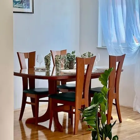 Apartament With Private Parking , *