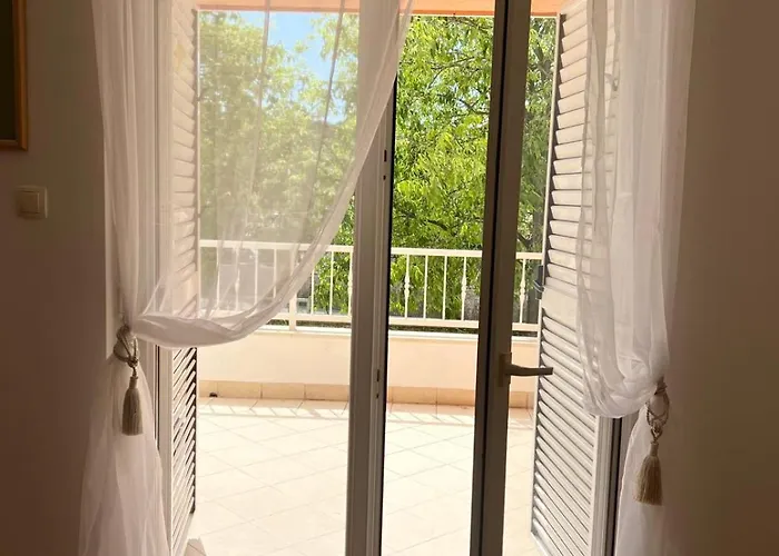 Appartement With Private Parking , *