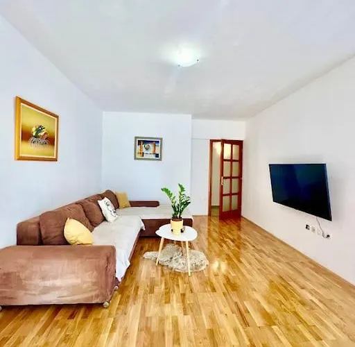 Appartement With Private Parking , *