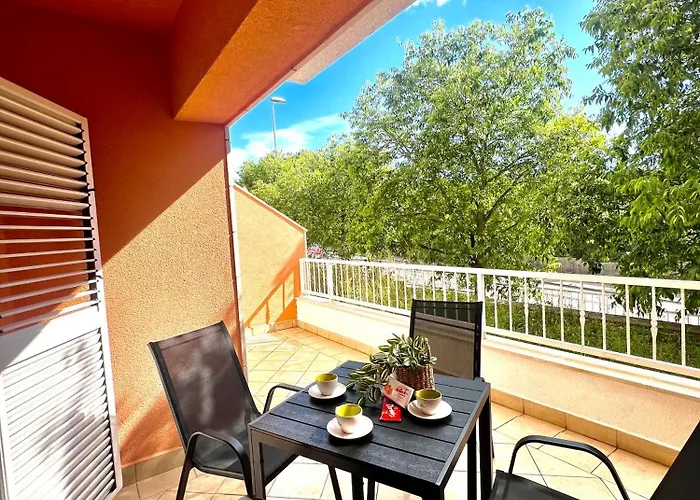 Appartement With Private Parking ,