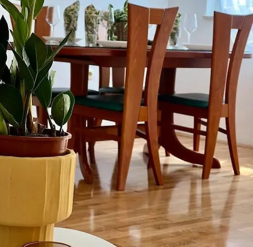 With Private Parking , Apartment